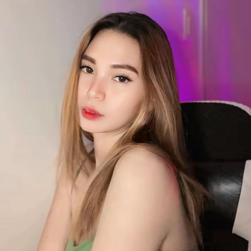 🍃🍁ᕼᗩᖇᒪEY👸🏻 BuzzCast profile